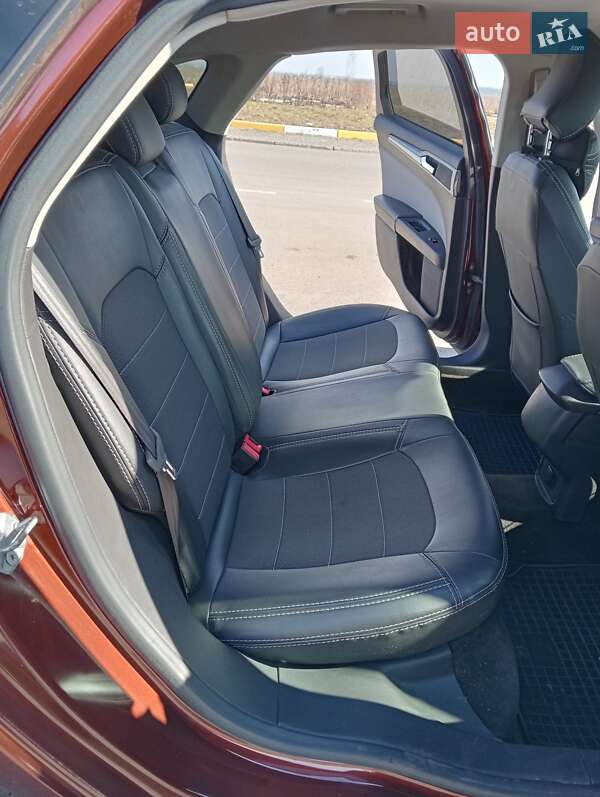 Седан Ford Fusion 2016 в Києві