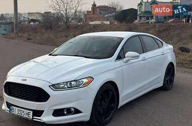 Седан Ford Fusion 2016 в Полтаві