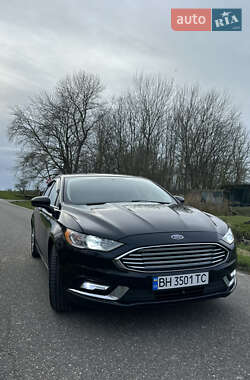 Седан Ford Fusion 2016 в 