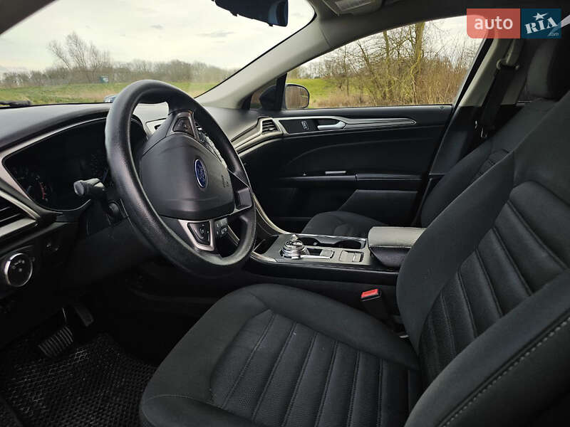 Седан Ford Fusion 2016 в Николаеве