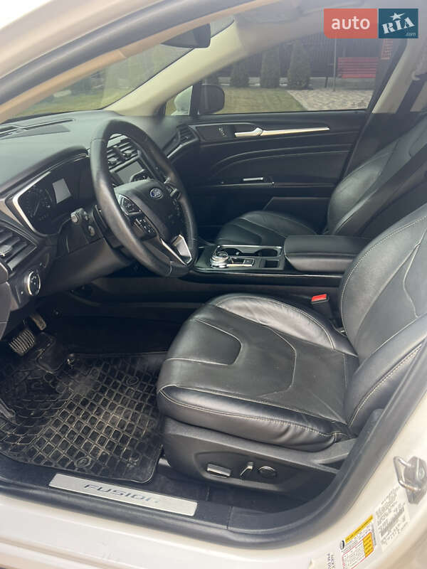 Седан Ford Fusion 2019 в Харькове