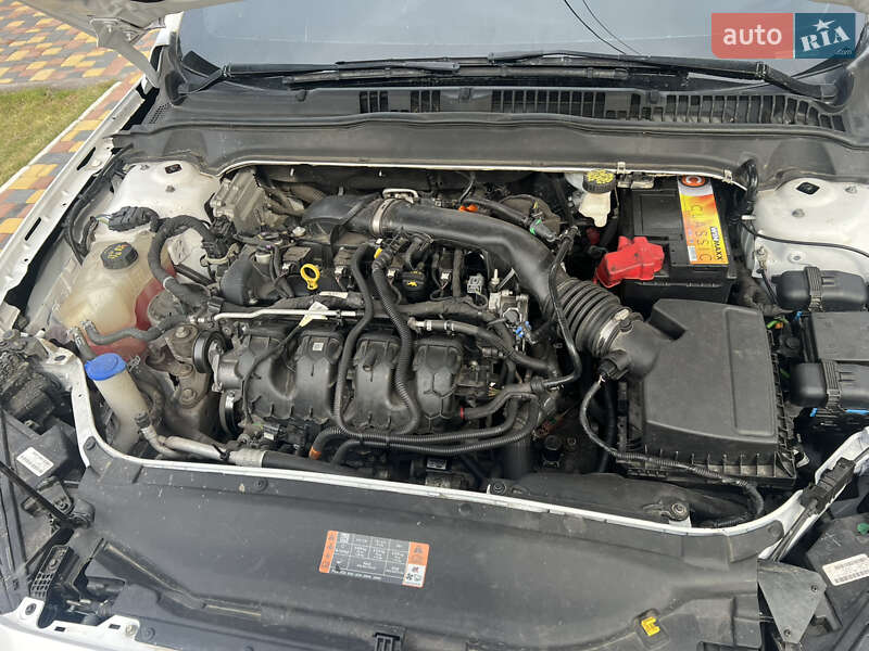 Седан Ford Fusion 2019 в Харькове