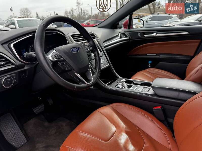 Седан Ford Fusion 2018 в Харькове