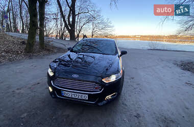 Седан Ford Fusion 2015 в Тернополі