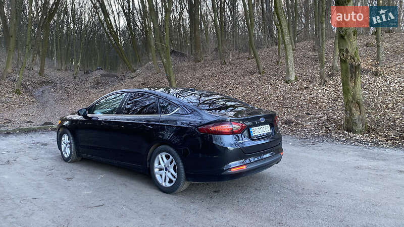 Седан Ford Fusion 2015 в Тернополі