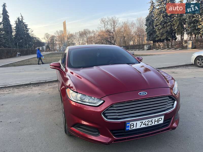 Седан Ford Fusion 2013 в Полтаве фото 5 Седан Ford Fusion 2013 в Полтаве