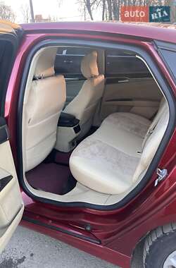 Седан Ford Fusion 2013 в 