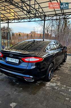 Седан Ford Fusion 2015 в 