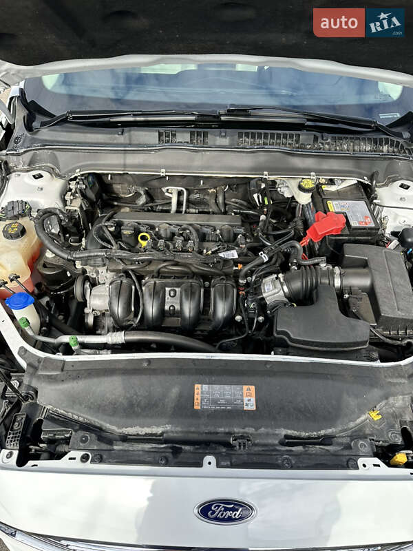 Седан Ford Fusion 2016 в Киеве фото 16 Седан Ford Fusion 2016 в Киеве