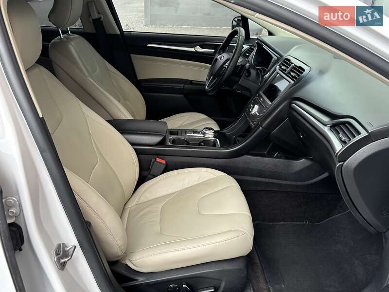 Седан Ford Fusion 2017 в Виннице