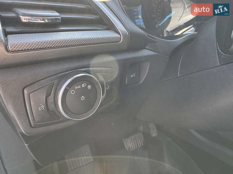 Седан Ford Fusion 2018 в Києві