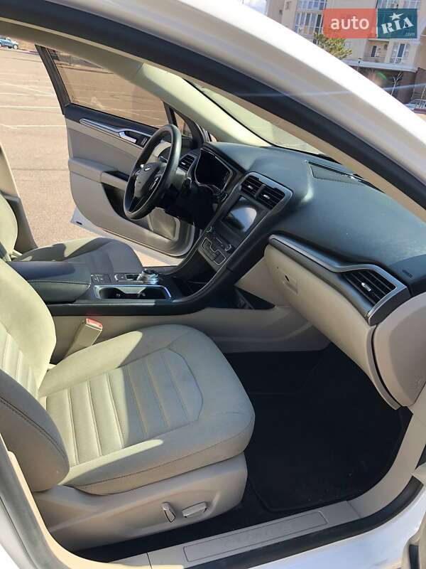 Седан Ford Fusion 2017 в Николаеве