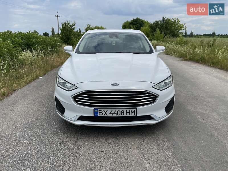 Седан Ford Fusion 2019 в Хмельницком