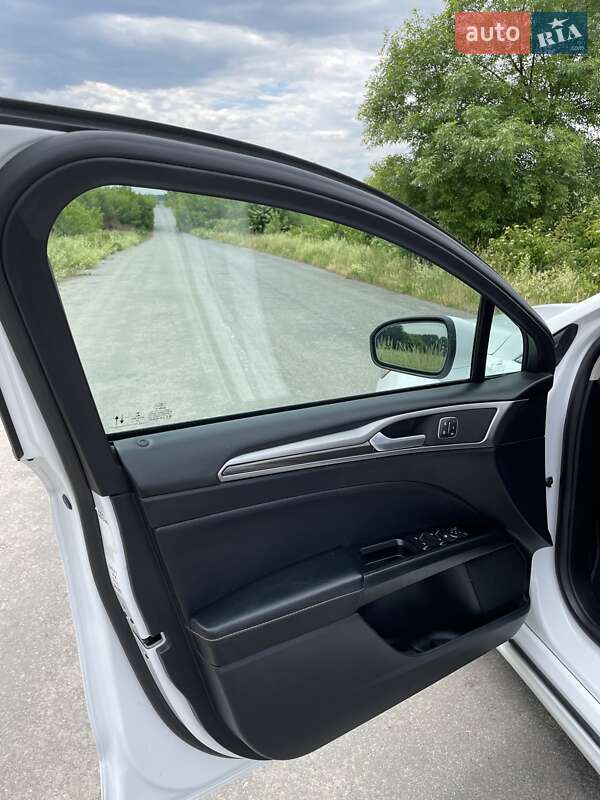 Седан Ford Fusion 2019 в Хмельницком