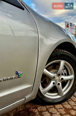 Седан Ford Fusion 2012 в 