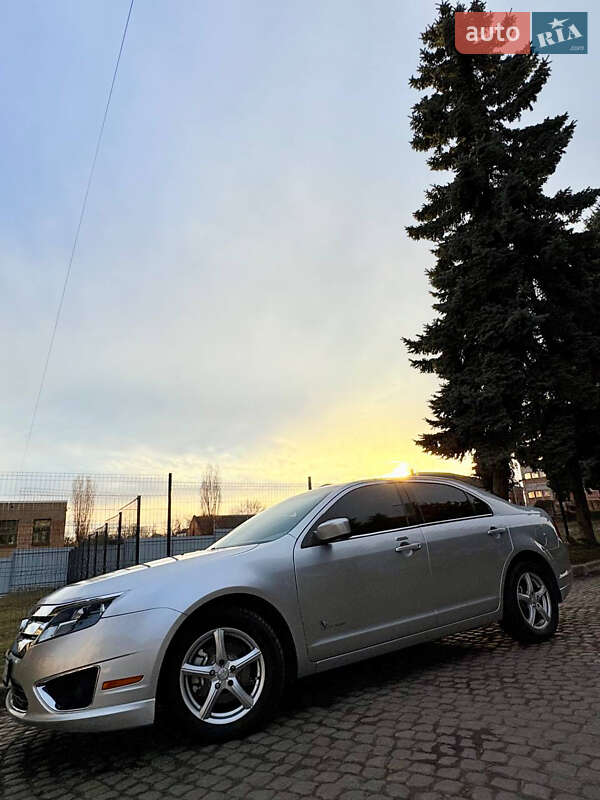 Седан Ford Fusion 2012 в Кропивницком