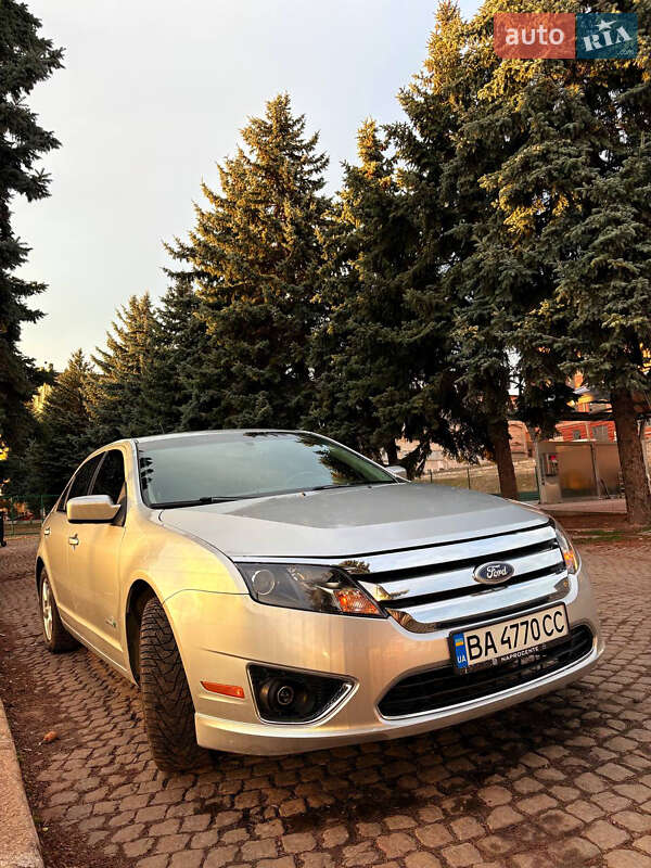 Седан Ford Fusion 2012 в Кропивницком