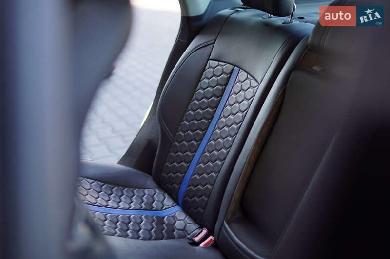 Седан Ford Fusion 2013 в Луцке