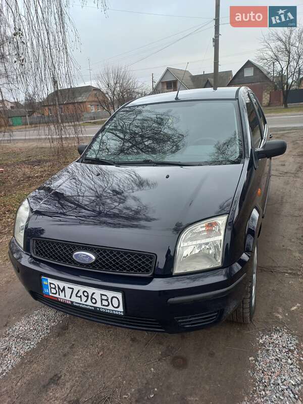 Хэтчбек Ford Fusion 2004 в Ромнах фото 2 Хэтчбек Ford Fusion 2004 в Ромнах