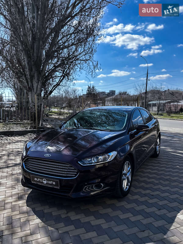 Седан Ford Fusion 2013 в Миколаєві