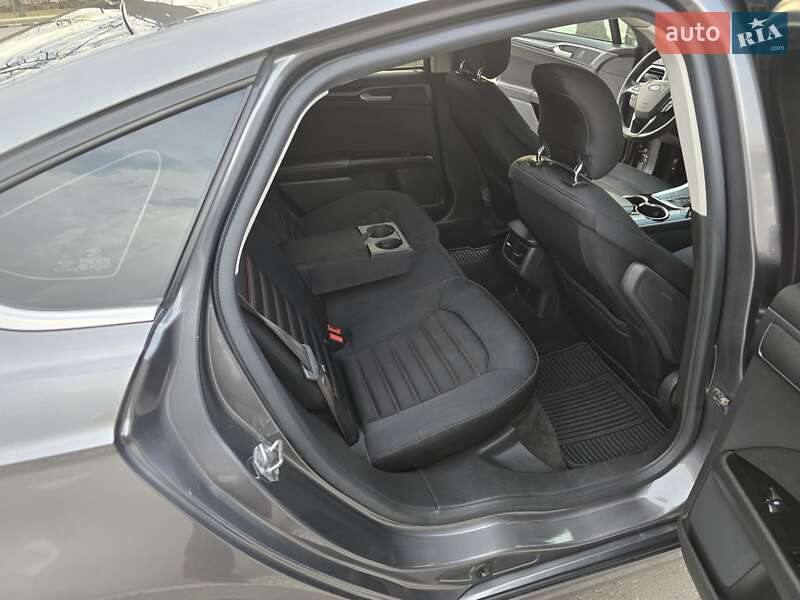 Седан Ford Fusion 2014 в Харькове