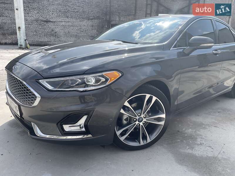 Седан Ford Fusion 2019 в Киеве