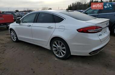 Седан Ford Fusion 2017 в 