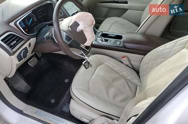 Седан Ford Fusion 2017 в 