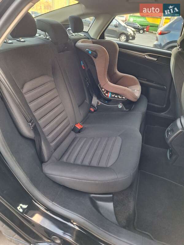 Седан Ford Fusion 2017 в Києві