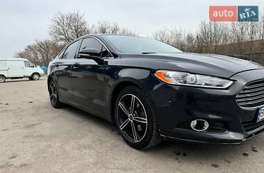 Седан Ford Fusion 2014 в 