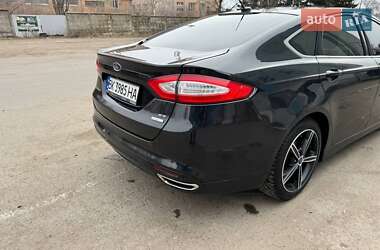 Седан Ford Fusion 2014 в 