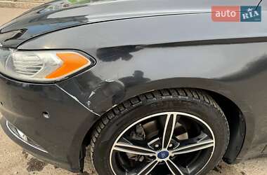 Седан Ford Fusion 2014 в 