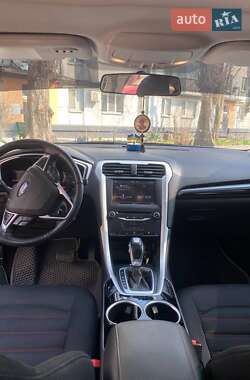 Седан Ford Fusion 2012 в Днепре