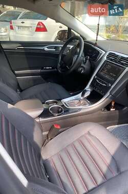 Седан Ford Fusion 2012 в Днепре