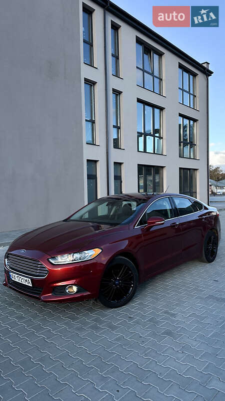Седан Ford Fusion 2013 в Калуші