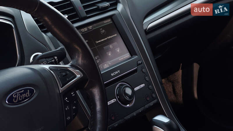 Седан Ford Fusion 2016 в Дніпрі