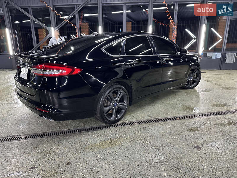 Седан Ford Fusion 2017 в Кривому Розі