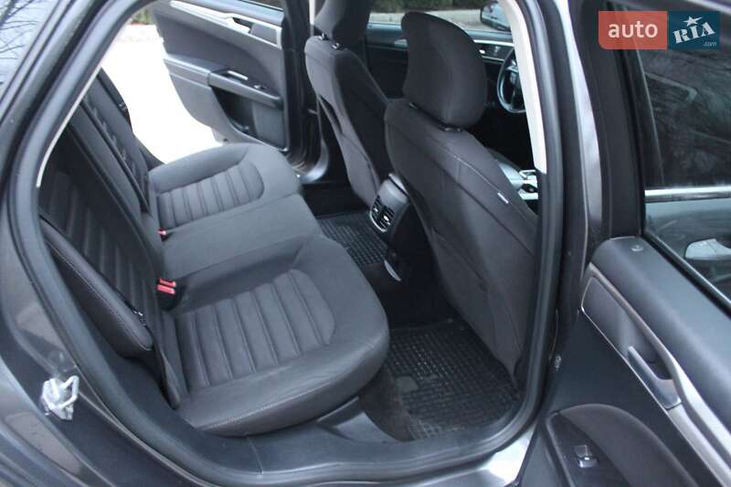Седан Ford Fusion 2016 в Киеве