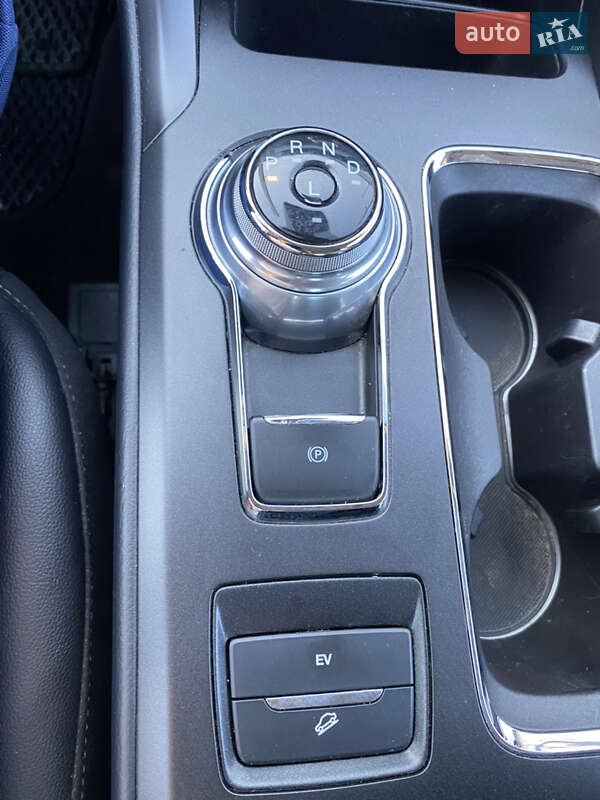 Седан Ford Fusion 2019 в Киеве фото 3 Седан Ford Fusion 2019 в Киеве