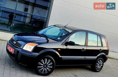 Хэтчбек Ford Fusion 2008 в 