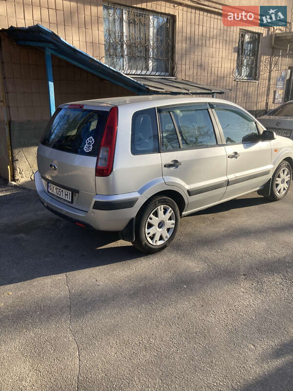Хетчбек Ford Fusion 2006 в Харкові