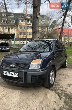 Хэтчбек Ford Fusion 2007 в 