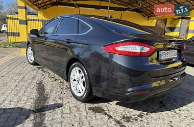 Седан Ford Fusion 2014 в 