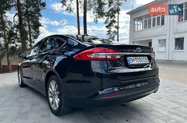 Седан Ford Fusion 2017 в 