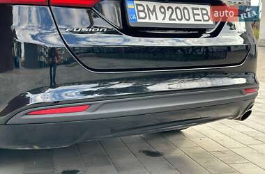 Седан Ford Fusion 2017 в 