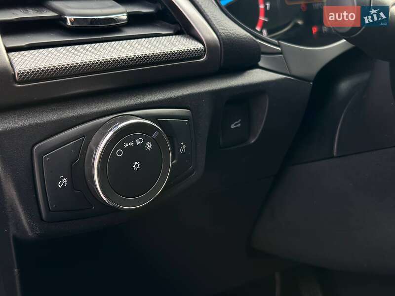 Седан Ford Fusion 2017 в Ахтырке фото 43 Седан Ford Fusion 2017 в Ахтырке