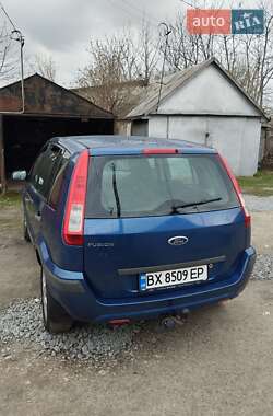 Хэтчбек Ford Fusion 2007 в 