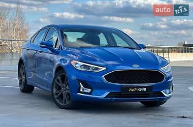 Седан Ford Fusion 2020 в 