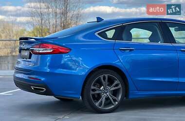 Седан Ford Fusion 2020 в 