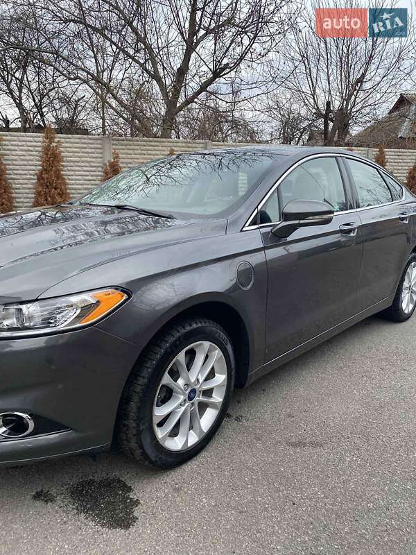 Седан Ford Fusion 2016 в Харькове